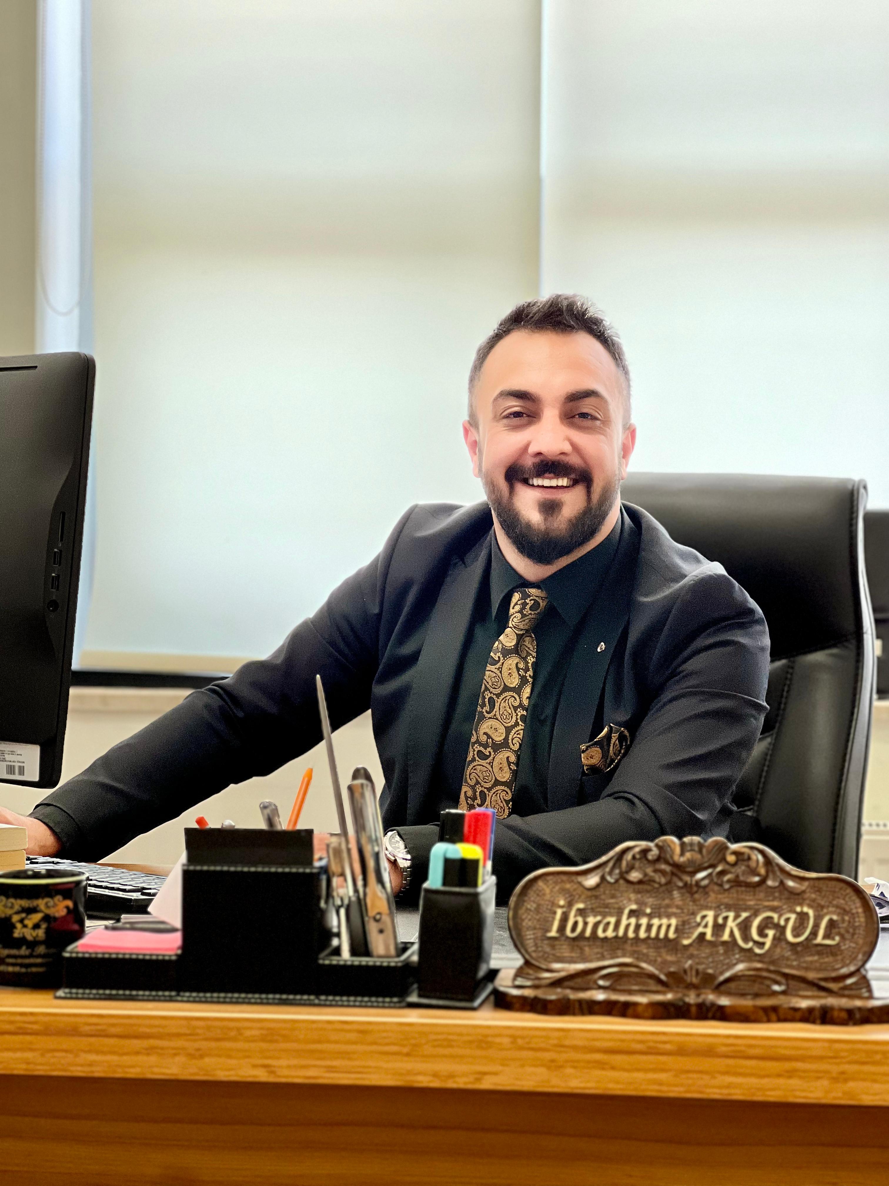 İBRAHİM AKGÜL